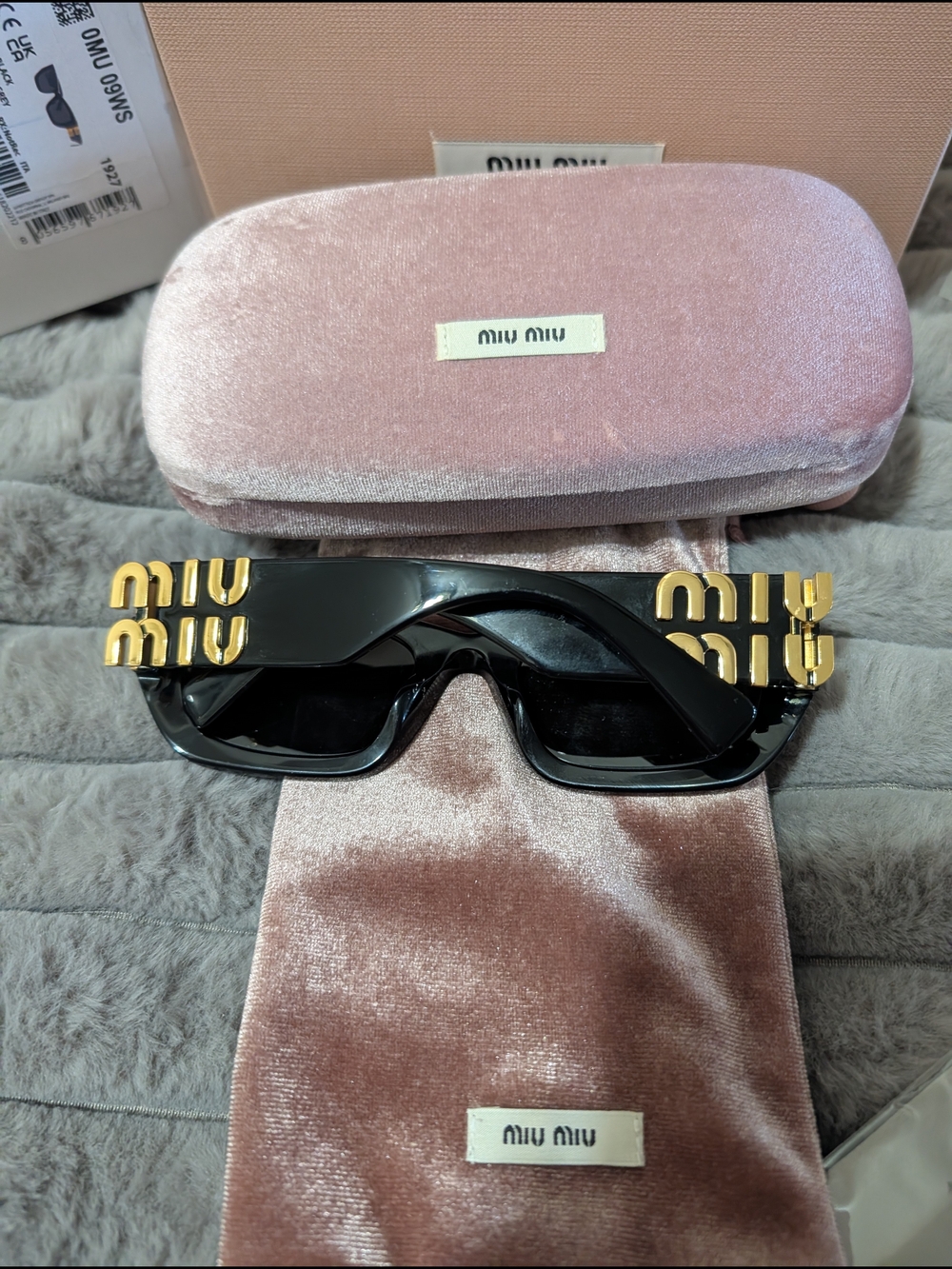 Miu Miu Black Cat-Eye Sunglasses - Picture 5 of 9